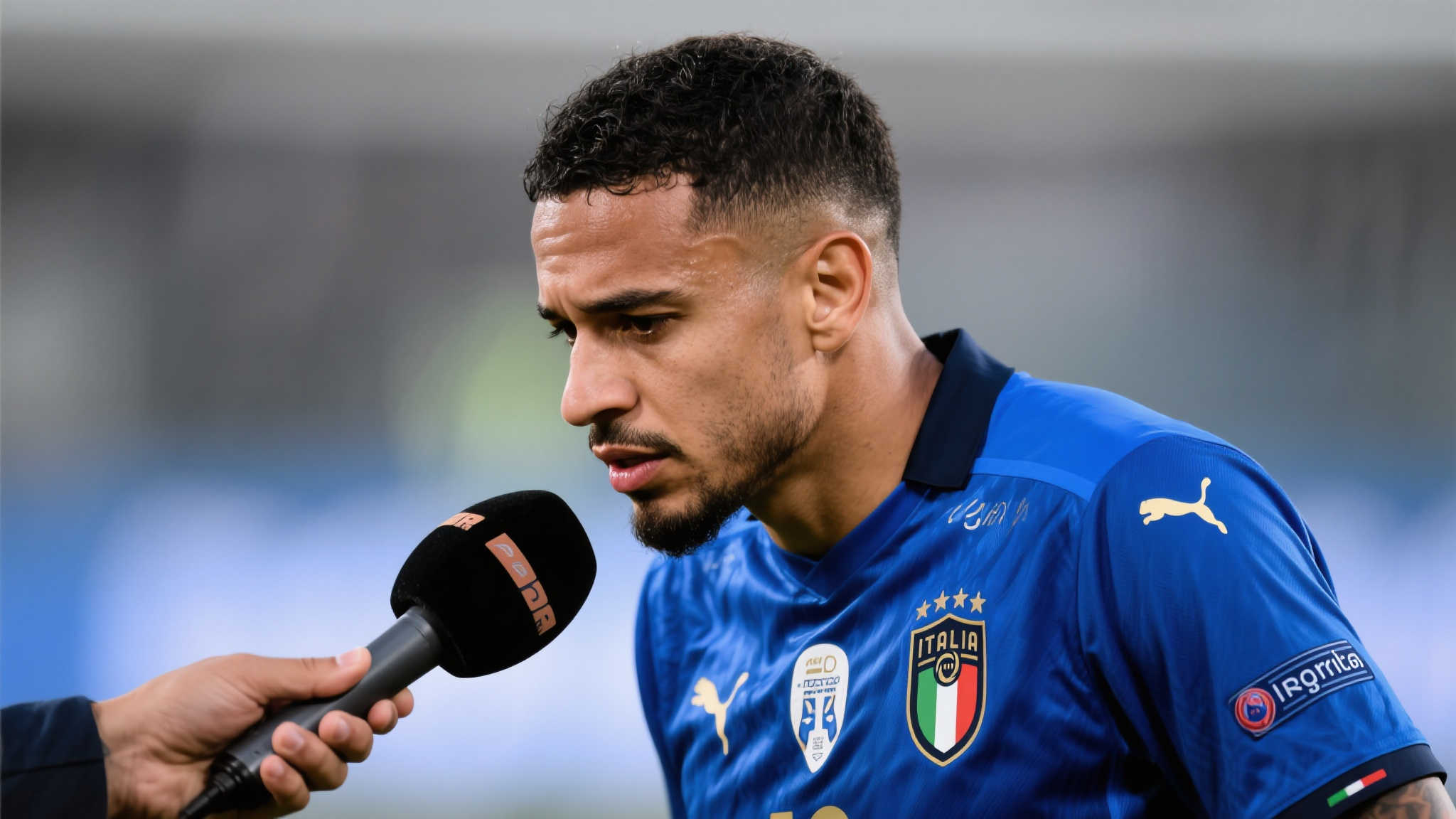 当一名运动员公开表达未能展示最佳状态时，这不仅是一